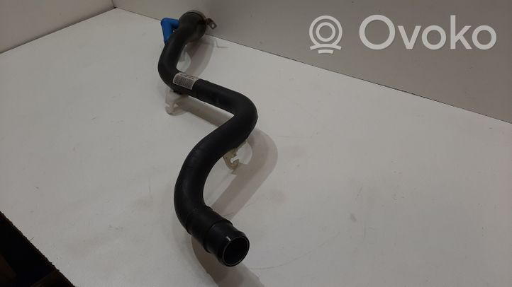 BMW 3 E90 E91 Fuel tank filler neck pipe 6765736