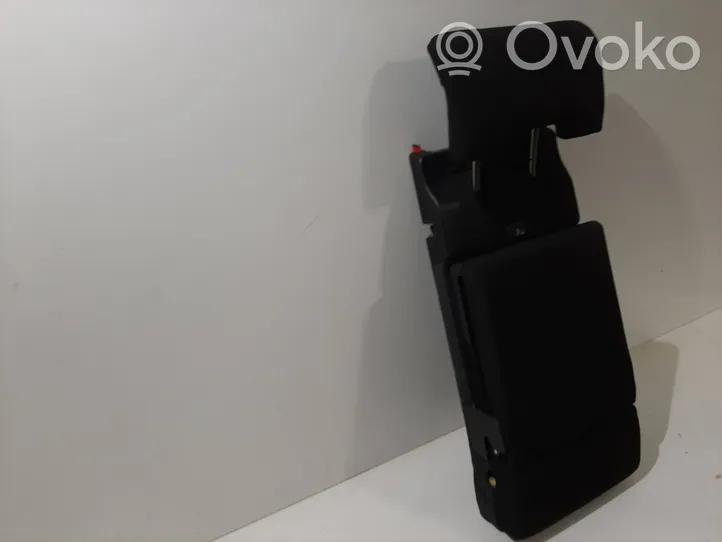 Volvo XC60 Rear seat armrest 