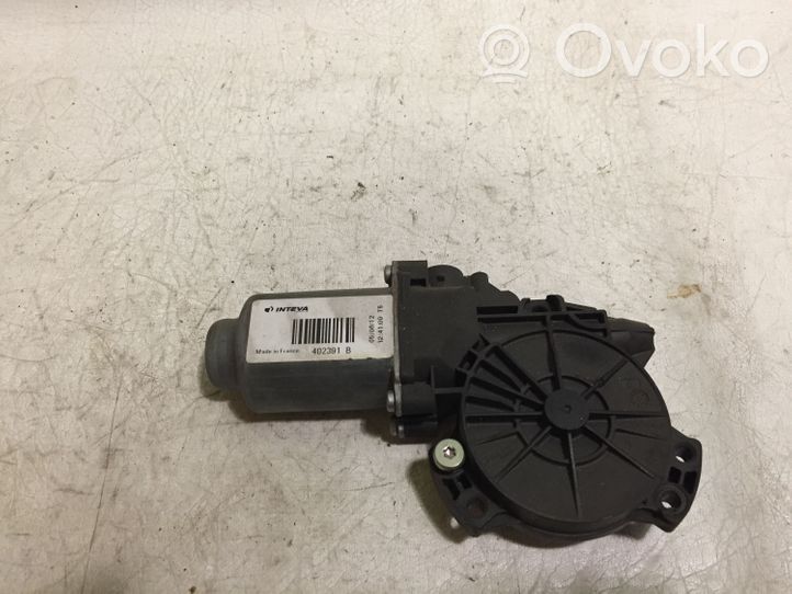 KIA Sportage Front door window regulator motor 402391B