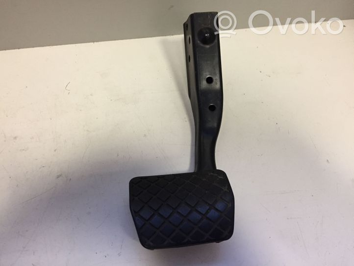 Volkswagen Tiguan Brake pedal 1T1723143E