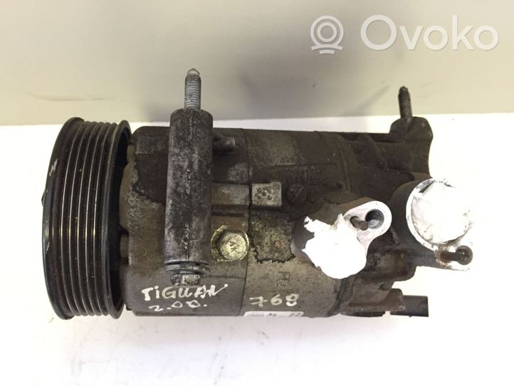 Volkswagen Tiguan Compressore aria condizionata (A/C) (pompa) 5K0820803E