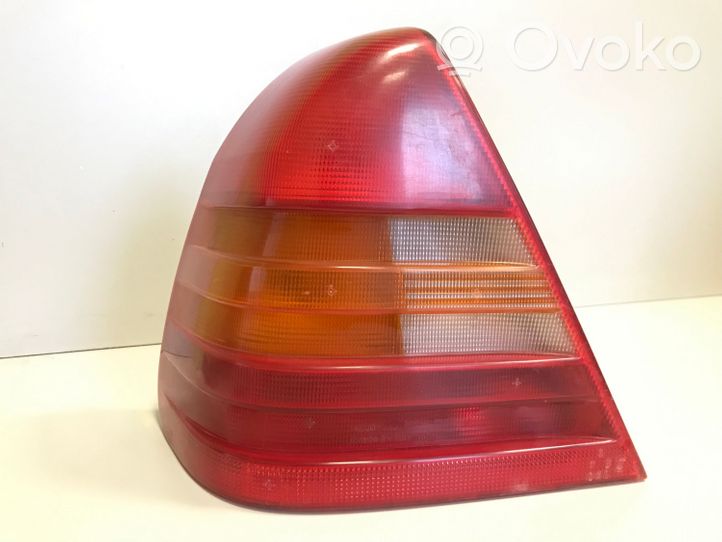 Mercedes-Benz C W202 Luci posteriori 2028200164