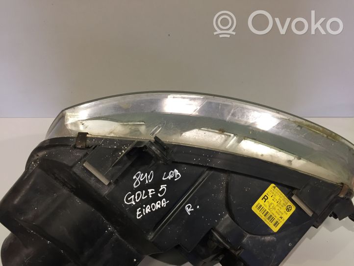 Volkswagen Golf V Lampa przednia 0301212202