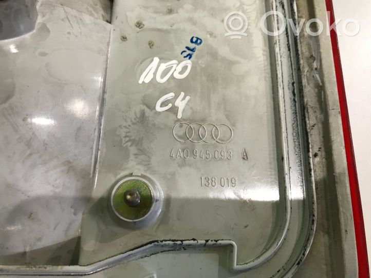 Audi 100 S4 C4 Lampy tylnej klapy bagażnika 4A0945093