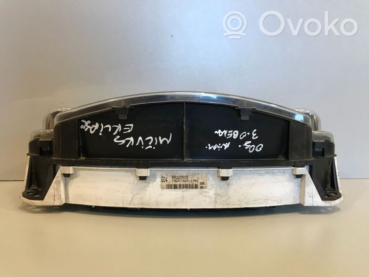 Mitsubishi Eclipse Tachimetro (quadro strumenti) MR320605
