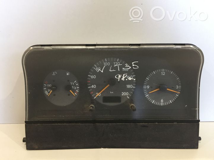 Volkswagen II LT Speedometer (instrument cluster) 2D0919850F