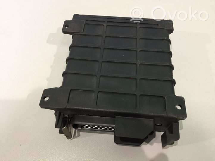 Audi 100 200 5000 C2 Sterownik / Moduł ECU 811906264C