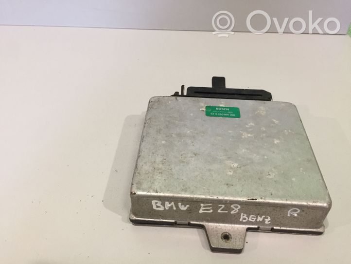 BMW 5 E28 Sterownik / Moduł ECU 0280001300