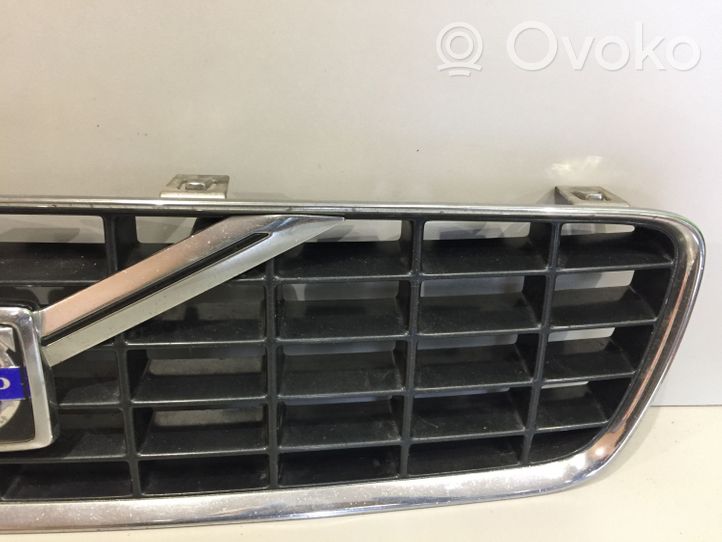 Volvo S60 Griglia superiore del radiatore paraurti anteriore 9190740