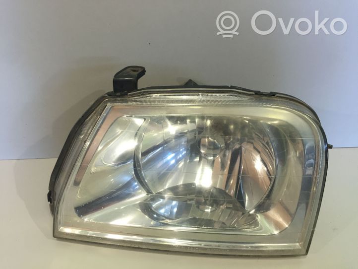 Mitsubishi L200 Lampa przednia MR339731