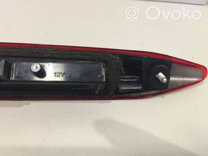 Subaru Outback Luce d’arresto centrale/supplementare VC02117