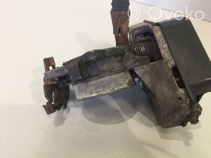 Audi 200 Clapet d'étranglement 