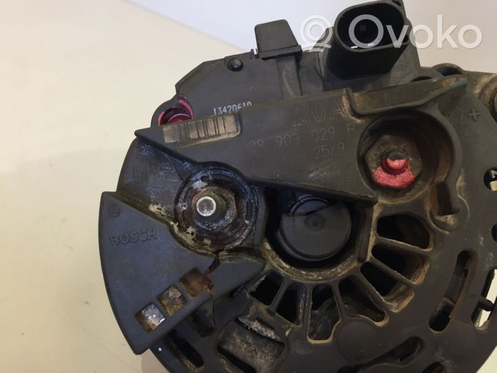 Volkswagen Transporter - Caravelle T5 Alternator 028903029R