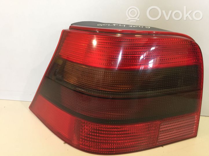 Volkswagen Golf IV Lampa tylna 1J6945113