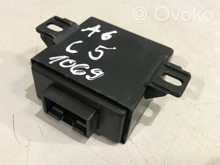 Audi A6 S6 C5 4B Module d'éclairage LCM 4B0907357