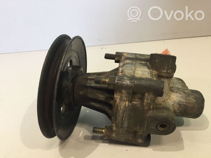 Audi 80 90 B3 Power steering pump 7681955128