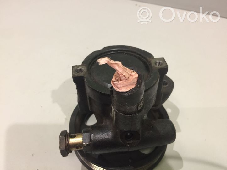 Volvo 460 Power steering pump 470284