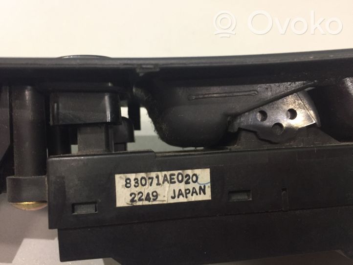Subaru Legacy Elektrisko logu slēdzis 83071AE020