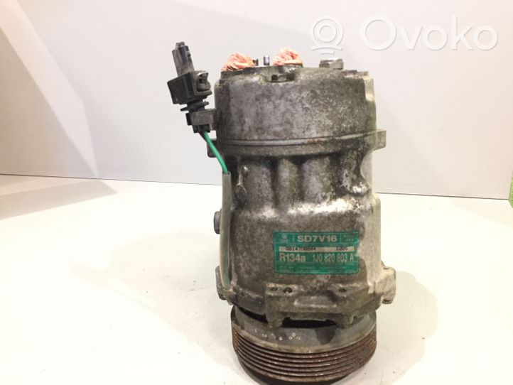 Volkswagen Bora Compressore aria condizionata (A/C) (pompa) 1J0820803A