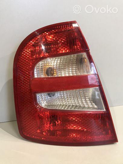 Skoda Fabia Mk1 (6Y) Lampa tylna 6Y6945095B