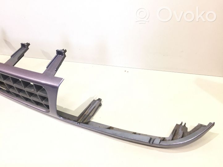 Opel Frontera A Grille calandre supérieure de pare-chocs avant 91140007