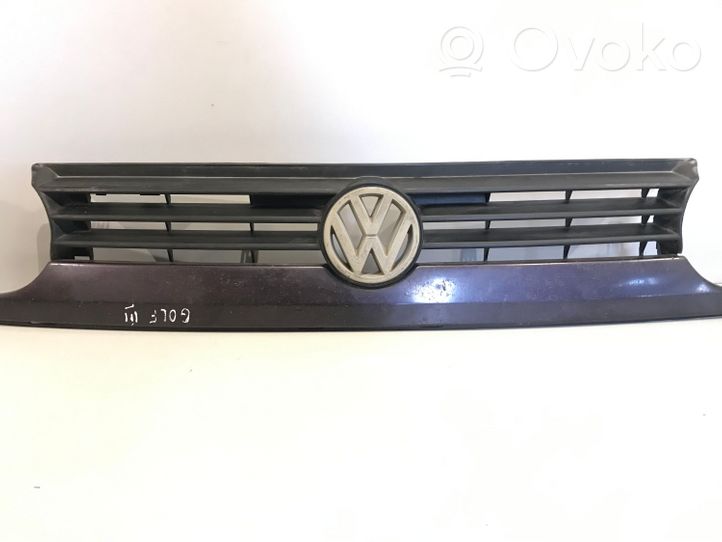 Volkswagen Golf III Grille calandre supérieure de pare-chocs avant 1H6853653