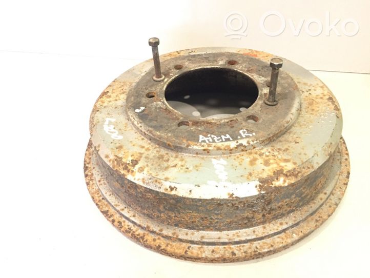 Mitsubishi L200 Drum brake (rear) 