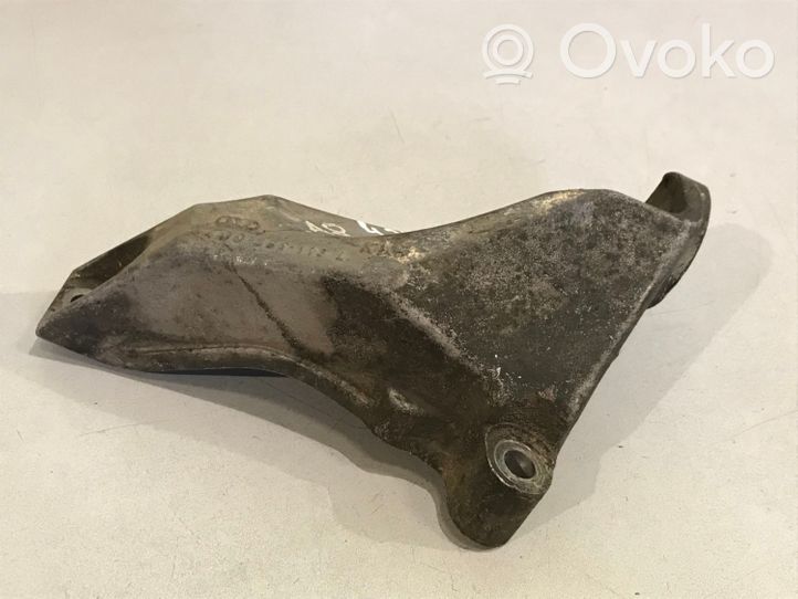 Audi A8 S8 D2 4D Supporto di montaggio scatola del cambio 4D0399113L