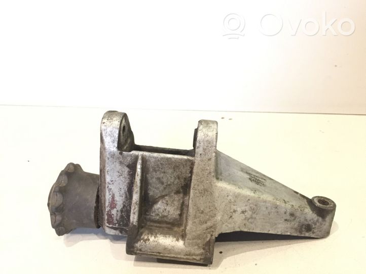 Audi 200 Supporto di montaggio del motore (usato) 035903143K