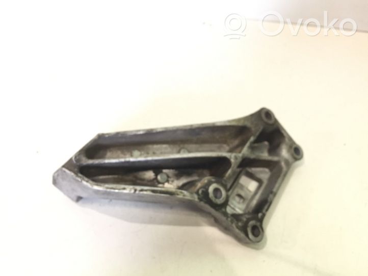 BMW 5 E28 Engine mounting bracket 1175603