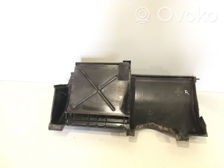 Audi Coupe Panelės apdailos skydas (apatinis) 811857921F