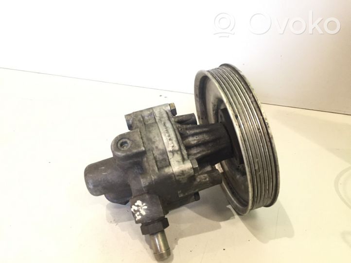 Audi A6 S6 C4 4A Vairo stiprintuvo siurblys 048145155F