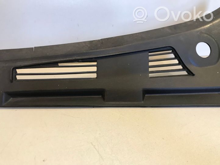 BMW 3 E36 Rivestimento parabrezza 517119608430