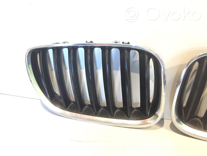 BMW X5 E53 Grille de calandre avant 7124815