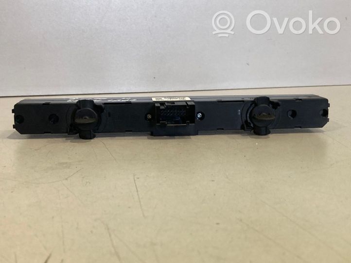 Opel Astra H Botón interruptor de luz de peligro 13100107