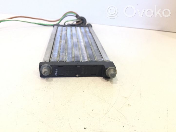 Audi A6 S6 C4 4A Radiateur électrique de chauffage auxiliaire 4A0819011