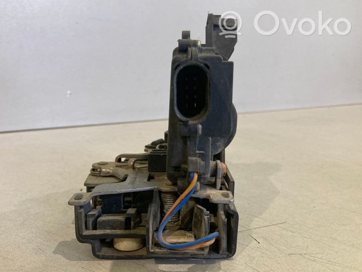 Volkswagen Lupo Zamek drzwi przednich 837014H