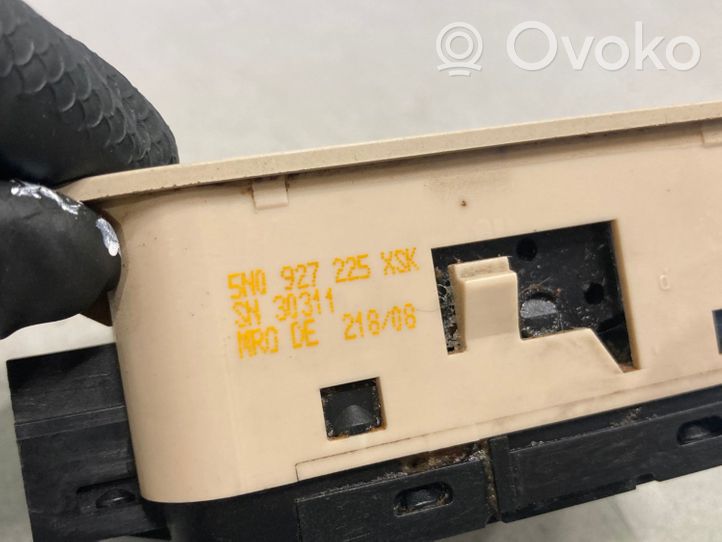 Volkswagen Tiguan Przycisk / Włącznik hamulca ręcznego 5N0927225