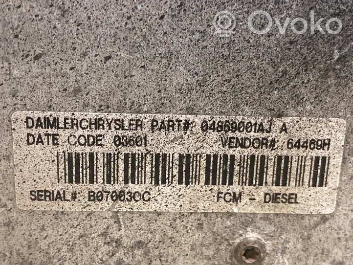 Chrysler Voyager Ramka / Moduł bezpieczników 04869001AJ