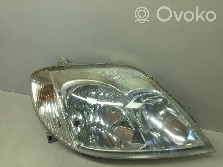 Toyota Corolla E120 E130 Lampa przednia 