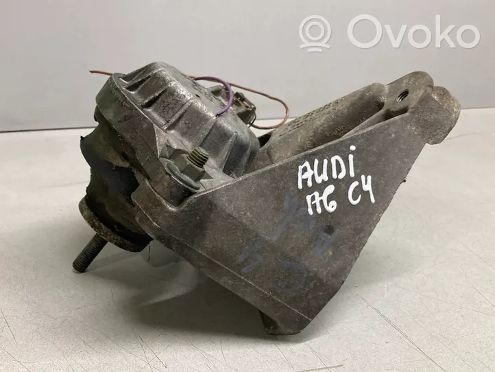 Audi A6 S6 C4 4A Wspornik / Mocowanie silnika 4A0199353A