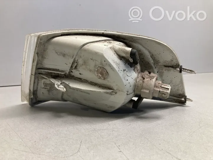 Volvo S40, V40 Kierunkowskaz przedni 30621832