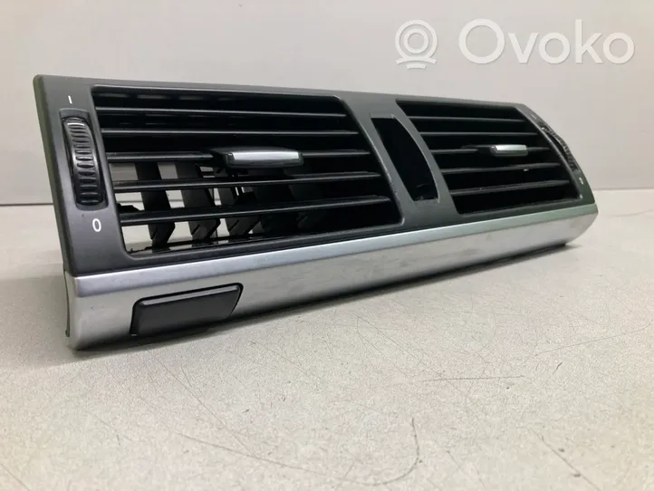 BMW X5 E70 Griglia di ventilazione centrale cruscotto 7161801