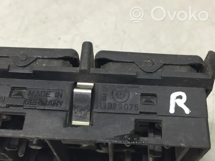 BMW 5 E34 Electric window control switch 1379075