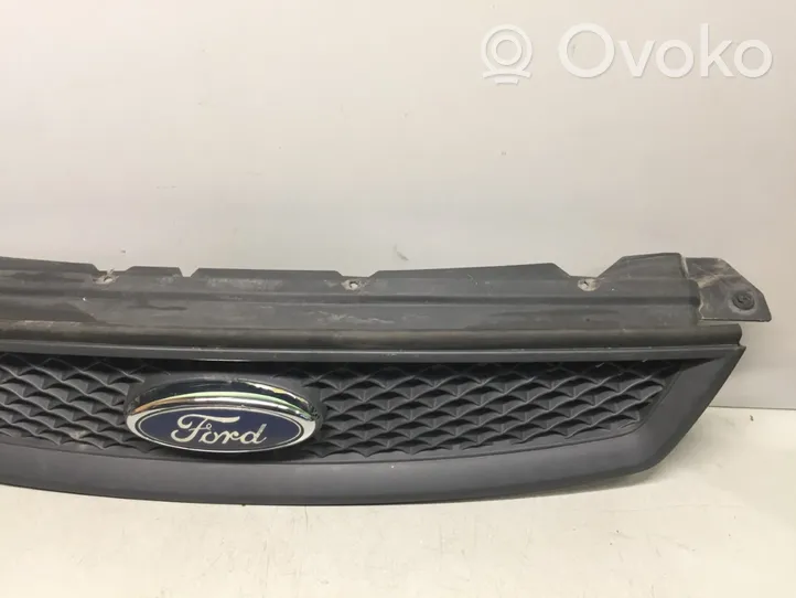 Ford Focus Griglia superiore del radiatore paraurti anteriore 4M518C436A