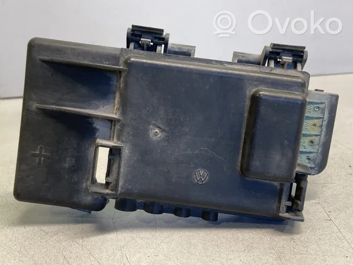 Volkswagen Lupo Fuse module 6X0937550