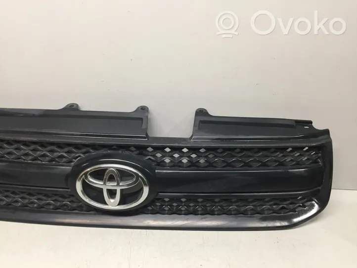 Toyota RAV 4 (XA20) Griglia superiore del radiatore paraurti anteriore 5311142090