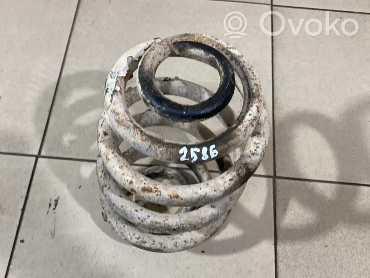 Volkswagen Transporter - Caravelle T4 Rear coil spring 