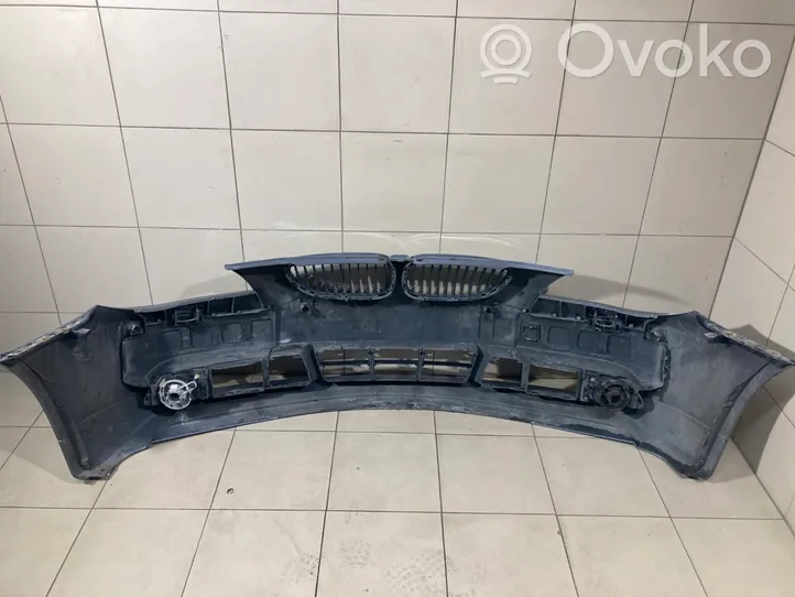 BMW 5 E60 E61 Paraurti anteriore 7033694