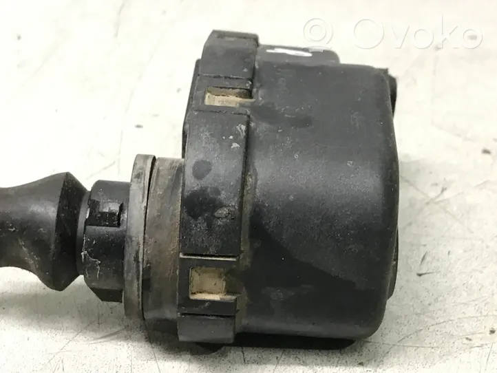 Ford Escort Moteur de réglage du niveau des phares 0307851304